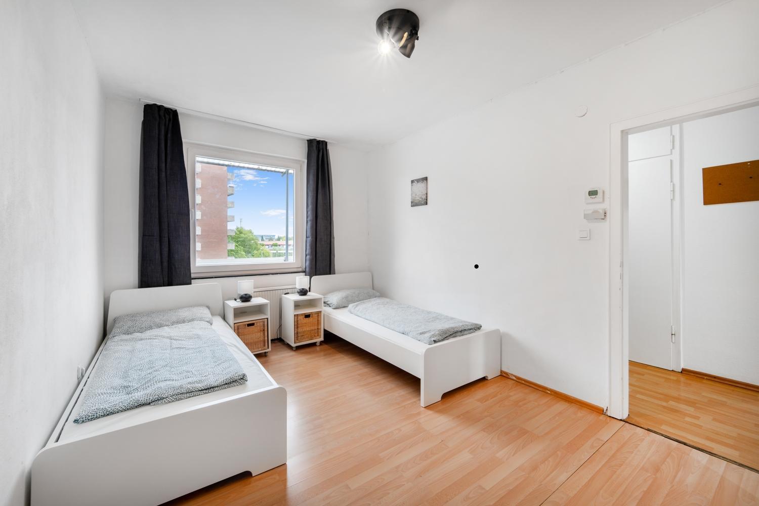 Apartment Work &